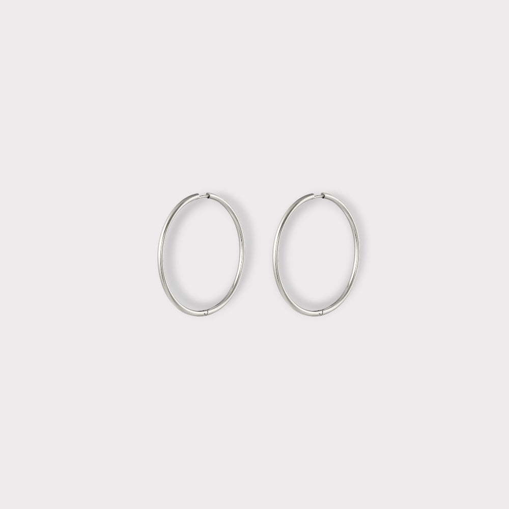 Classic Medium Hoop Øreringe 4,5 cm.