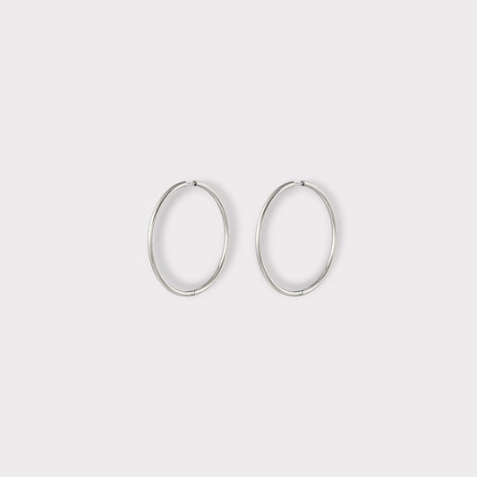 Classic Medium Hoop Øreringe 4,5 cm.