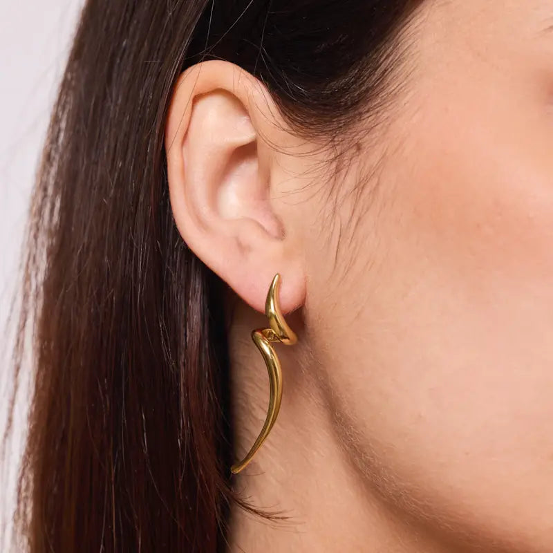 Iris Curve Øreringe - Guldbelagt & Vandfast