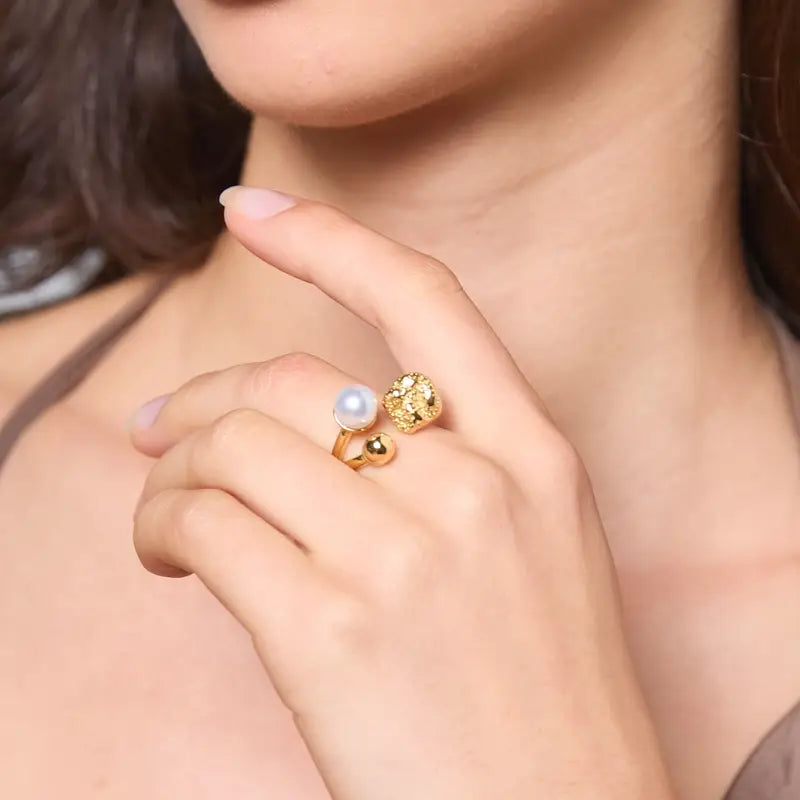 Coral Pearl Ring - Guldbelagt, Vandfast & Justerbar