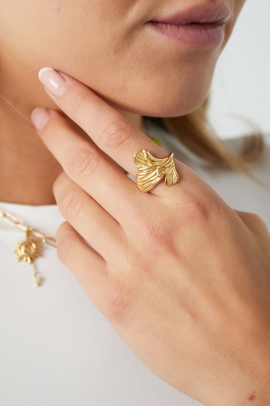 Nora Ring