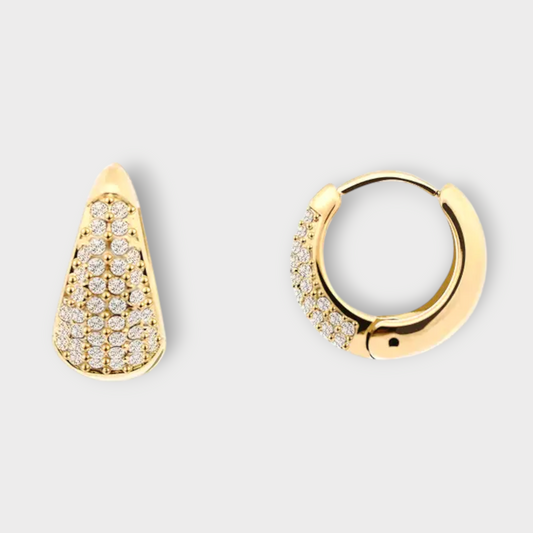 Sparkly Tear Drop Creol 15mm. - Guldbelagt m. ziconia sten