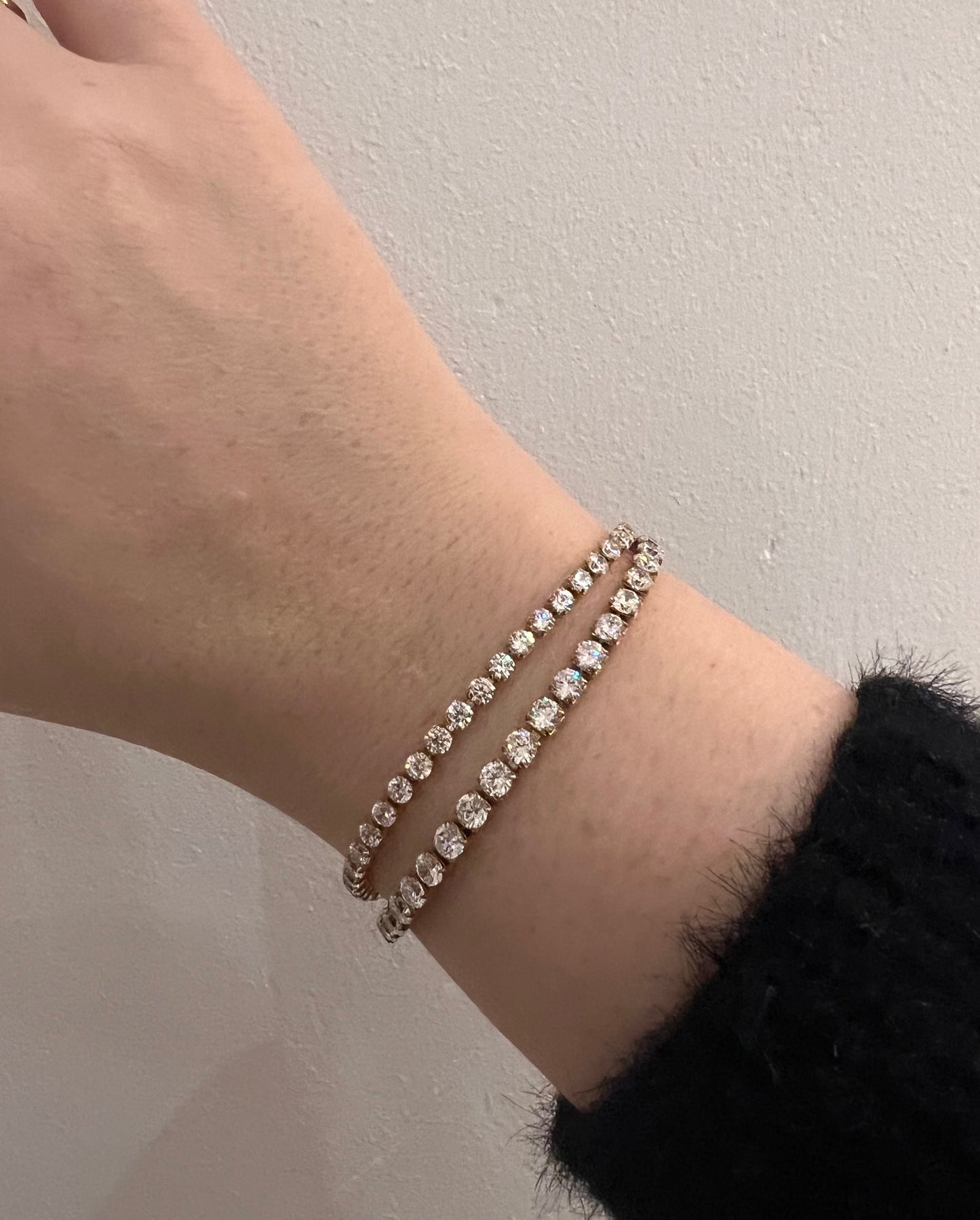 Amelia Tennis Armbånd 3 mm. – Guldbelagt, Zirconia sten & Vandfast